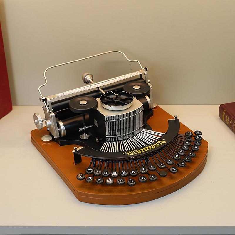 Modelo de máquina de escribir  - Home Office Industrial Style reseña y precio